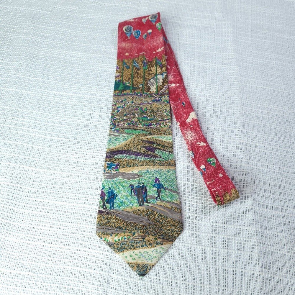 Halston III 100% Italian Silk Golf Tie W/ Hot Air Balloons